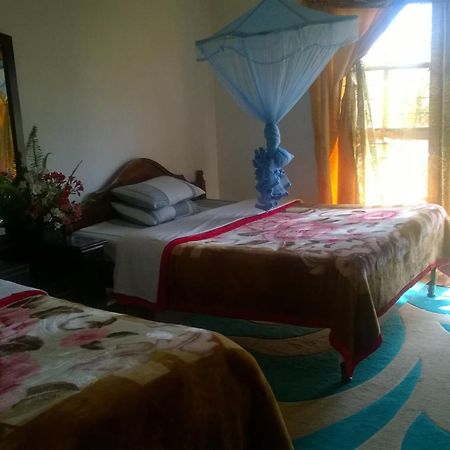 Srihelyes Inn Nuwara Eliya Exterior foto